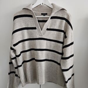 Dynamite Striped V-Neck Sweater Black Beige XS